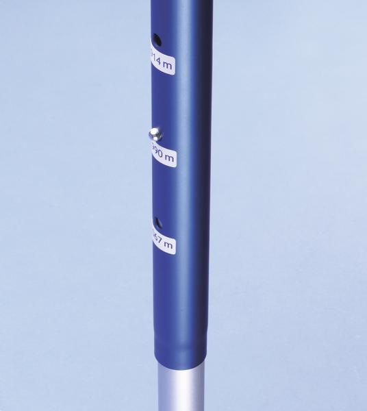 Polanik Wettkampfhürde, Aluminium, 5-fache Höhenverstellung von 76,2 - 106,7 cm (IAAF-Nr. E-99-0156)